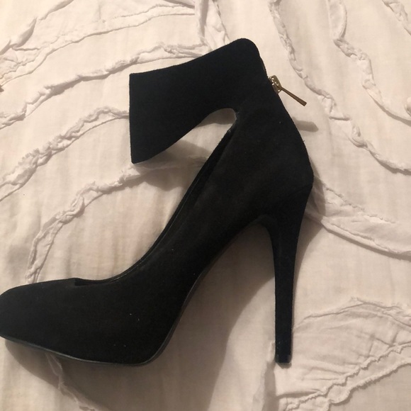 Jessica Simpson Shoes - Jessica Simpson,great condition. around the ankle